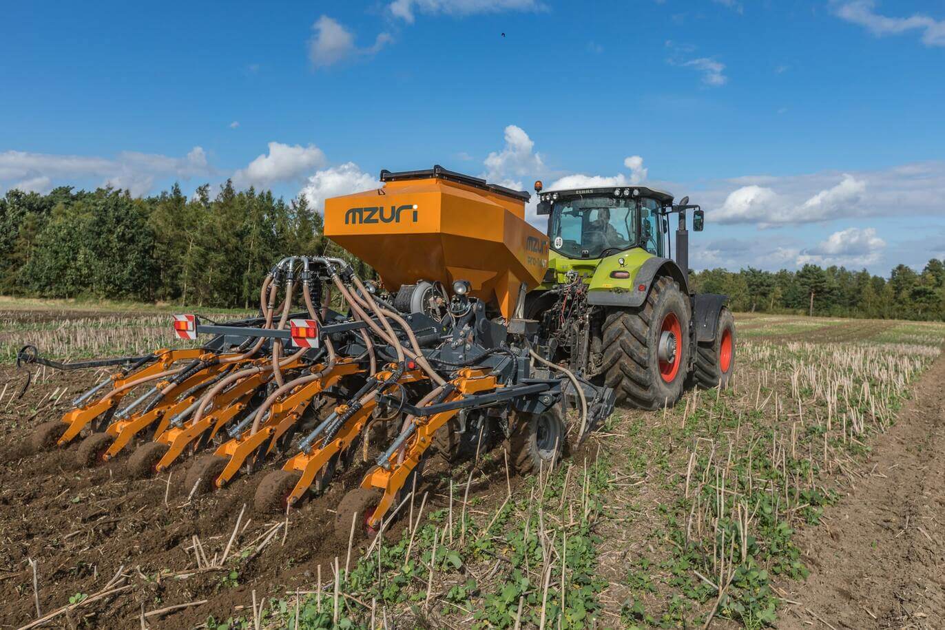 MZURI Pro-Til 4T strip-till seed drill